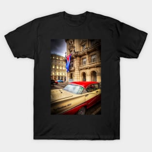 Red And Cream Car, In Havana, Consulado, Cuba T-Shirt